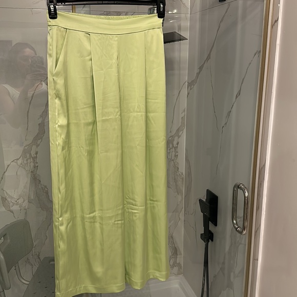 Luxury silk set - Picture 2 of 3